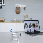 Choisir entre Shopify et WooCommerce sa boutique en ligne